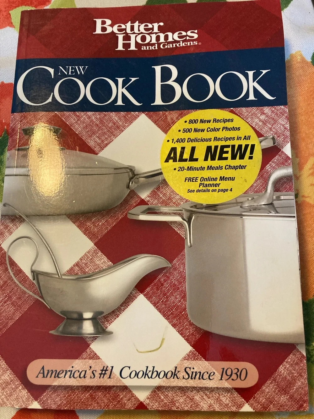 Better Homes And Gardens Cook Book - Red, Blue, Yellow Accents